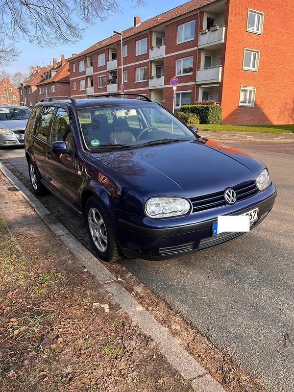 Gebraucht VW Golf IV 101 PS (74 kW) 2002 Blau Kombi
