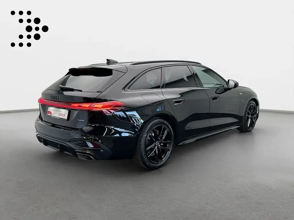 Gebraucht Audi A5 S-Line 204 PS (150 kW) 2025 Mythosschwarz metallic Kombi