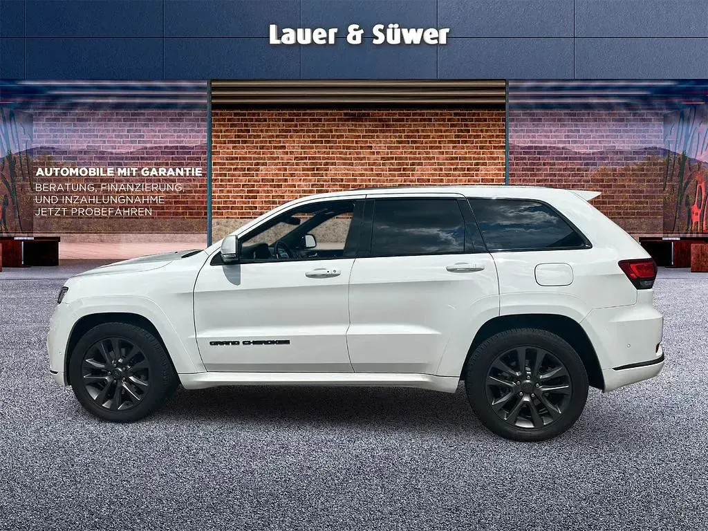Gebraucht Jeep Grand Cherokee Overland 250 PS (183 kW) 2020 Weiß SUV