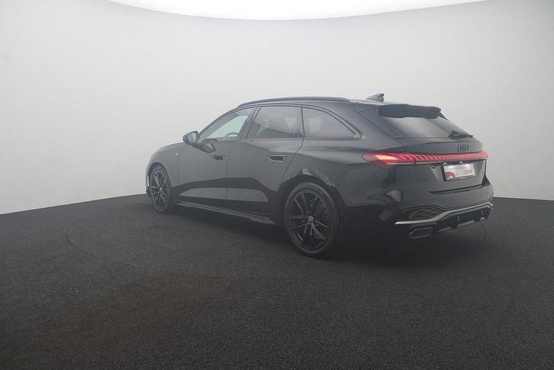 Gebraucht Audi A5 S-Line 204 PS (150 kW) 2025 Schwarz Coupé