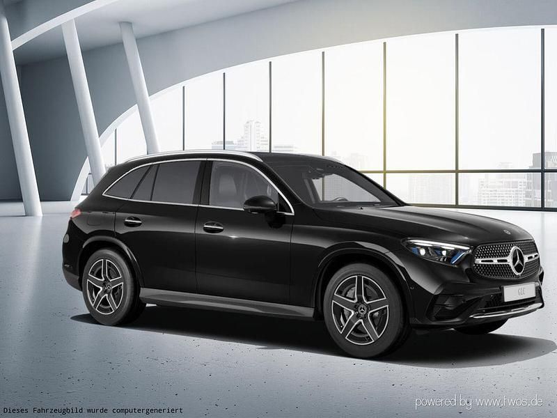 Gebraucht Mercedes GLC220 AMG line 197 PS (144 kW) 2023 Metalliclack obsidianschwarz metallic SUV