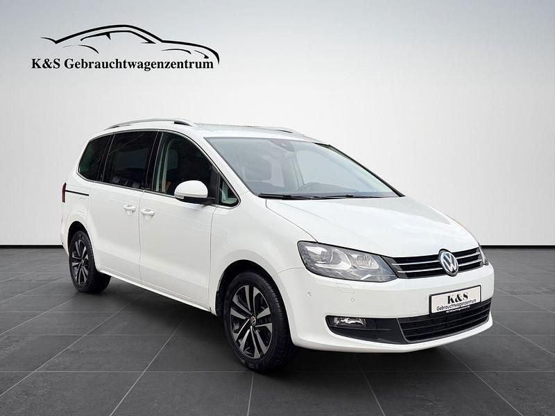 Gebraucht VW Sharan United 150 PS (110 kW) 2020 Weiß Van / Kleinbus