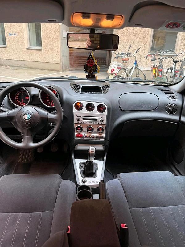 Gebraucht Alfa Romeo 156 136 PS (100 kW) 2004 Beige Limousine