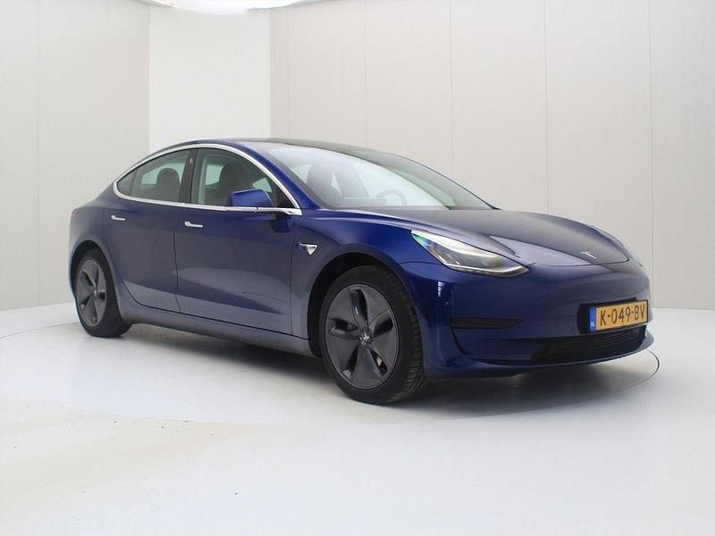 Gebraucht Tesla Model 3 Standard Range 225 kW (306 PS) 2020 Blau Limousine