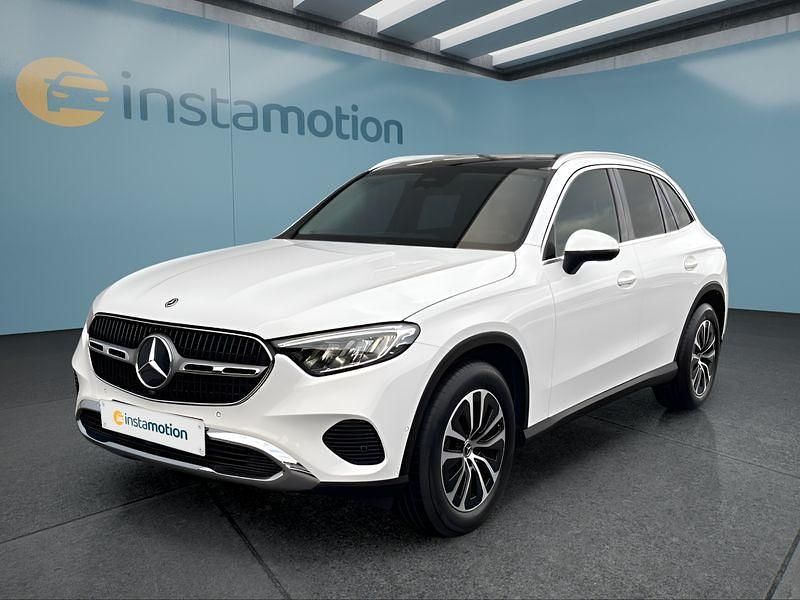 Weiß Gebraucht 2024 Mercedes GLC220 SUV | 53.049 € (Guter Preis) - Bild 1/4