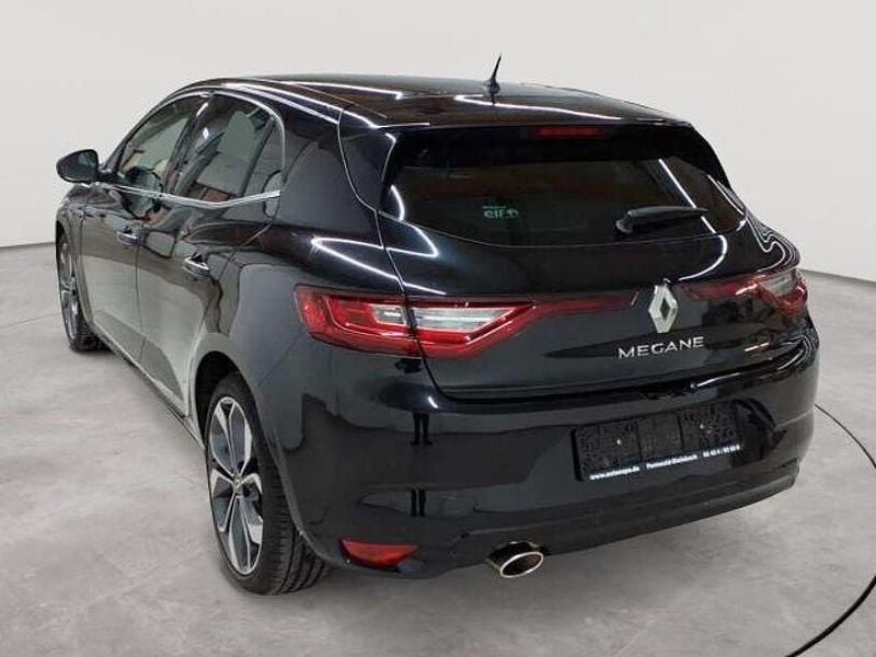 Gebraucht Renault Mégane IV Bose Edition 116 PS (85 kW) 2020 Blackpearlschwarz Limousine
