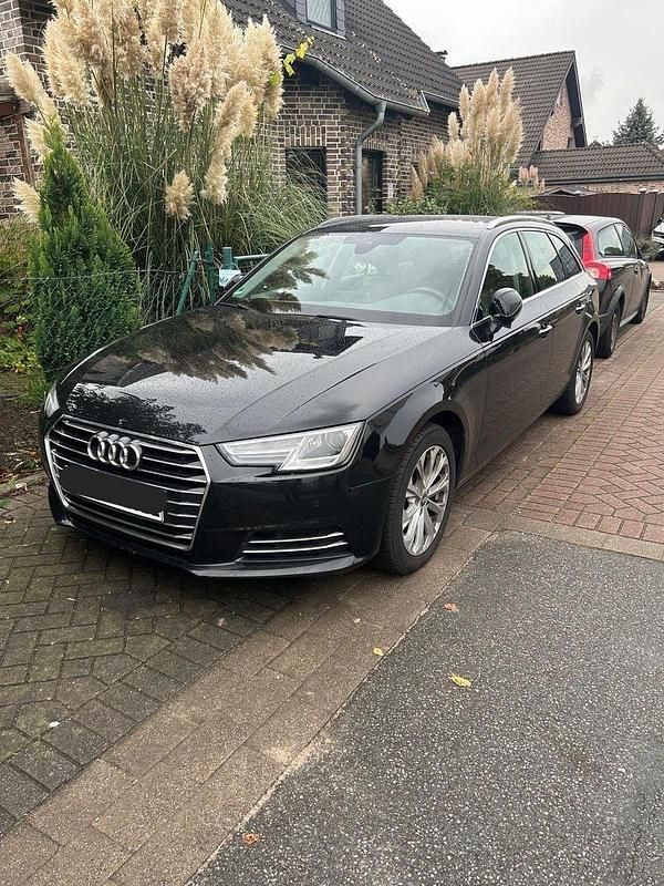 Schwarz Gebraucht 2017 Audi A4 Ambiente Kombi | 14.980 € (Guter Preis) - Bild 1/4