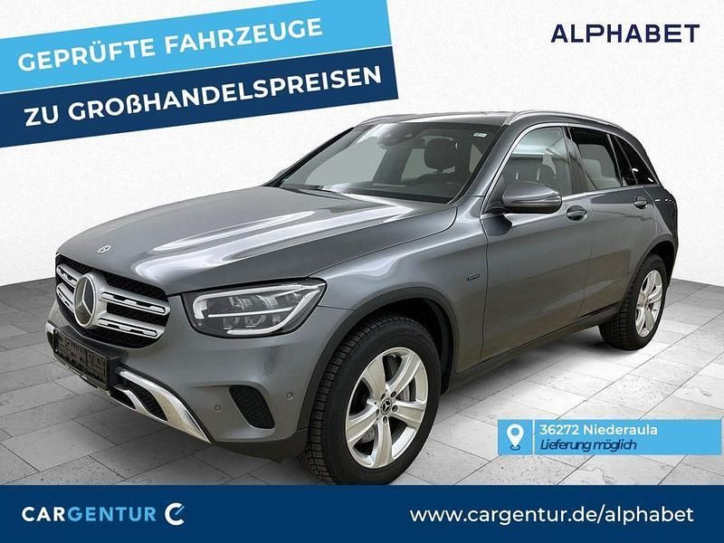 Selenitgrau Gebraucht 2021 Mercedes GLC300e SUV | 28.407 € (Guter Preis) - Bild 1/2