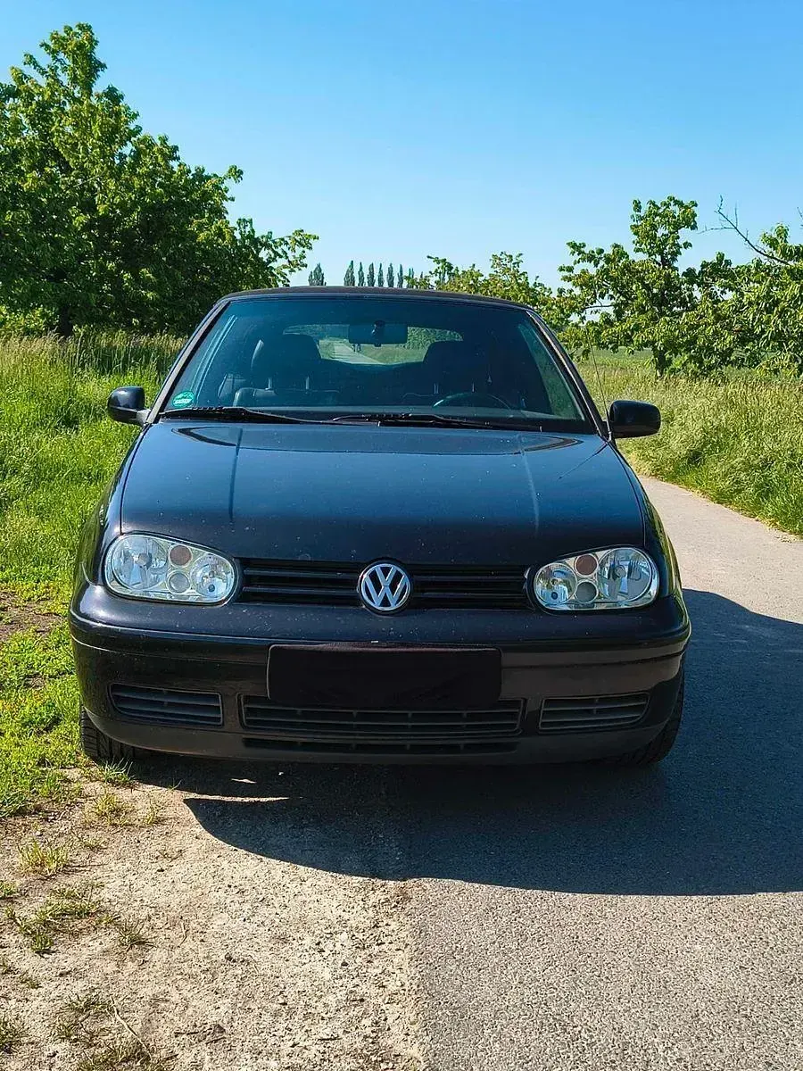 Gebraucht VW Golf Highline 116 PS (85 kW) 2002 Schwarz Cabrio