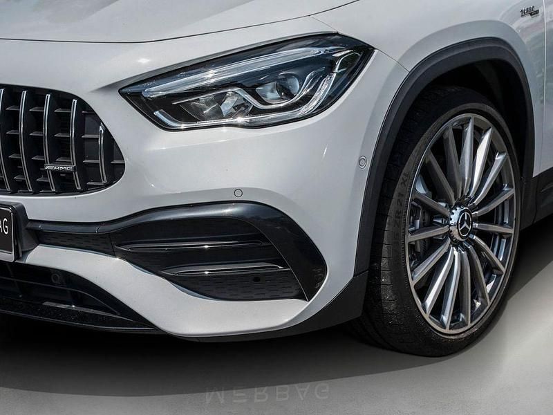Gebraucht Mercedes GLA35 AMG AMG 306 PS (225 kW) 2021 Digitalweiß SUV