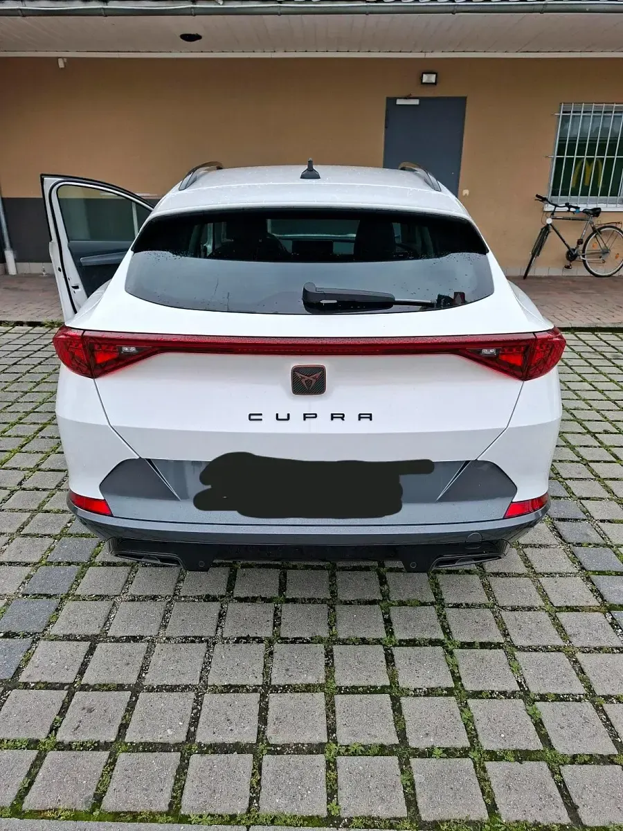 Gebraucht Cupra Formentor 150 PS (110 kW) 2023 Weiß SUV