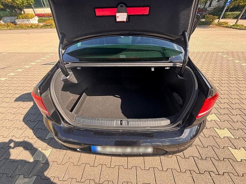 Używany VW Passat Trendline 150 KM (110 kW) 2014 Czarny Sedan/Limuzyna