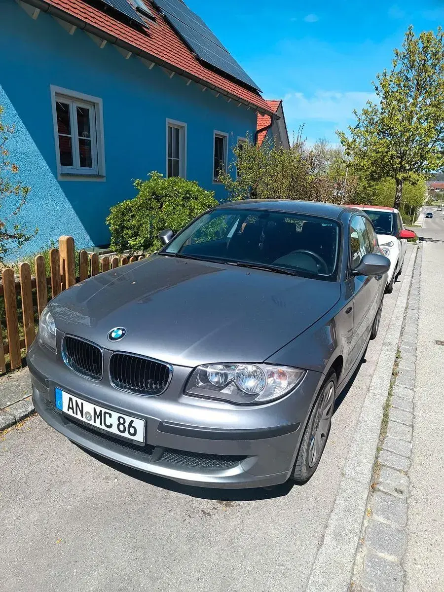 Gebraucht BMW 118 Coupé 145 PS (106 kW) 2010 Grau Coupé