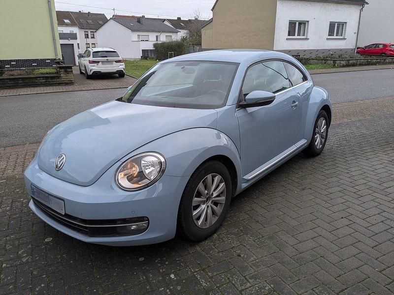 Gebraucht VW Beetle Design 105 PS (77 kW) 2013 Blau Kleinwagen