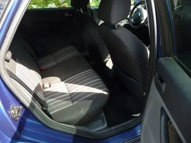 Gebraucht Ford Focus Style 101 PS (74 kW) 2008 Blau Limousine