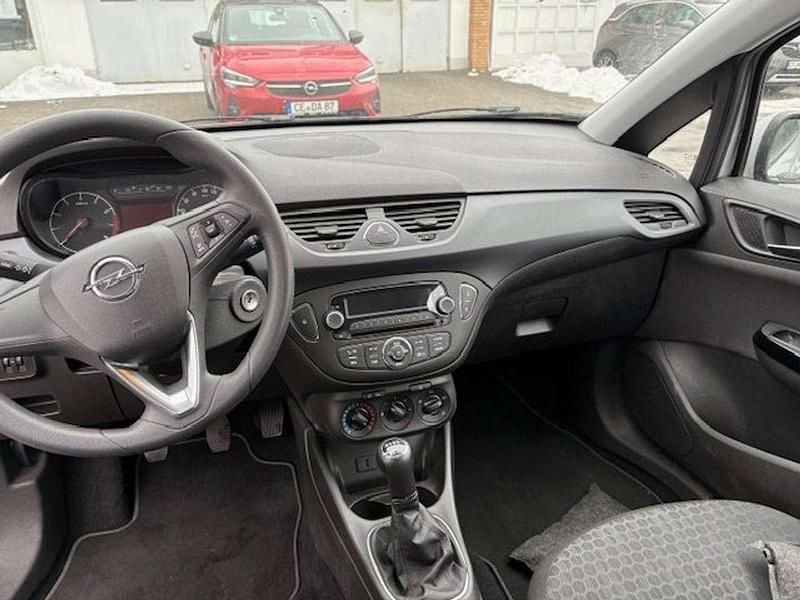 Gebraucht Opel Corsa Edition 90 PS (66 kW) 2016 Argon silber/ice silver (m2) Kleinwagen