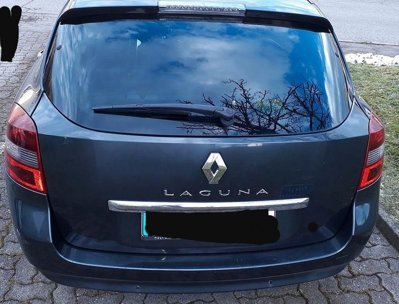 Grau Gebraucht 2010 Renault Laguna GrandTour Dynamique Kombi | 2.000 € (Etwas zu teuer) - Bild 1/4