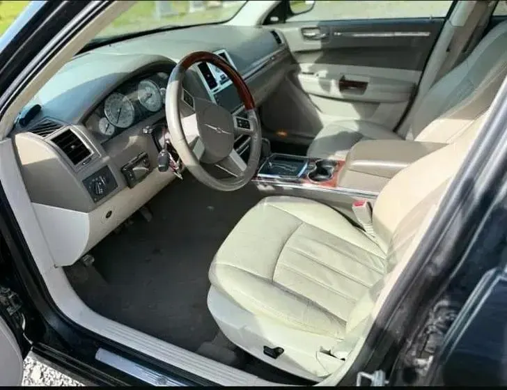 Gebraucht Chrysler 300C 218 PS (160 kW) 2009 Schwarz Kombi
