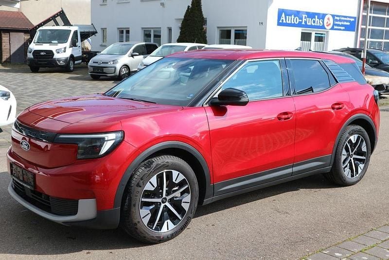 Second-hand Ford Explorer Extended Range 210 kW (286 CP) 2025 Roșu SUV
