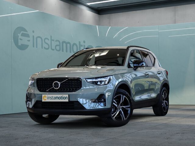 Gebraucht Volvo XC40 Plus 197 PS (144 kW) 2024 Grün SUV
