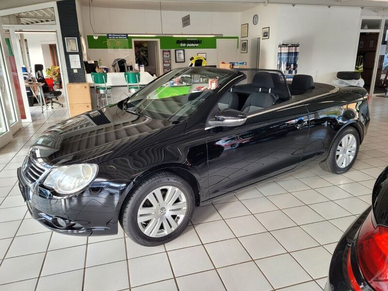 Schwarz Gebraucht 2009 VW Eos Cabrio | 6.800 € (Fairer Preis) - Bild 1/4
