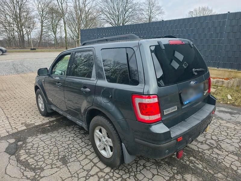 Gebraucht Ford Escape 135 PS (99 kW) 2008 Grau SUV