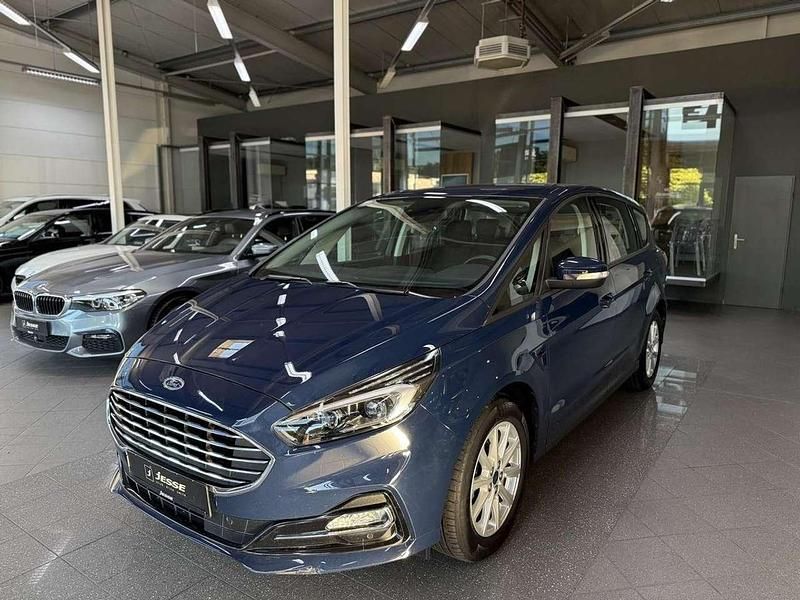 Blau Gebraucht 2022 Ford S-MAX S Van / Kleinbus | 27.990 € (Superpreis) - Bild 1/4