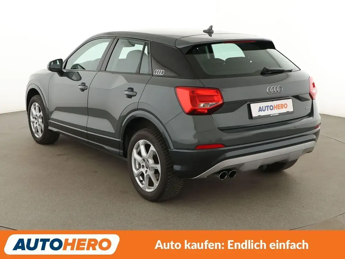 Gebraucht Audi Q2 Design 190 PS (139 kW) 2017 Grau SUV