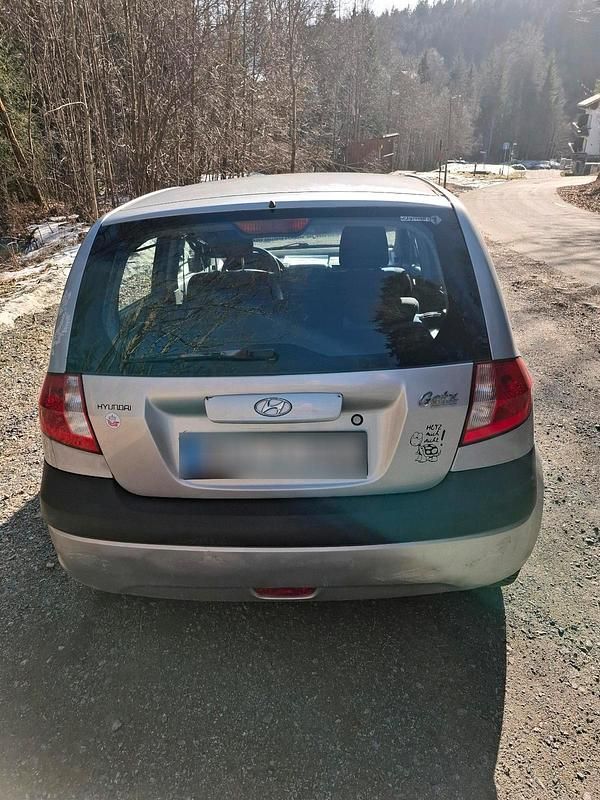 Gebraucht Hyundai Getz 84 PS (61 kW) 2007 Silber Kleinwagen