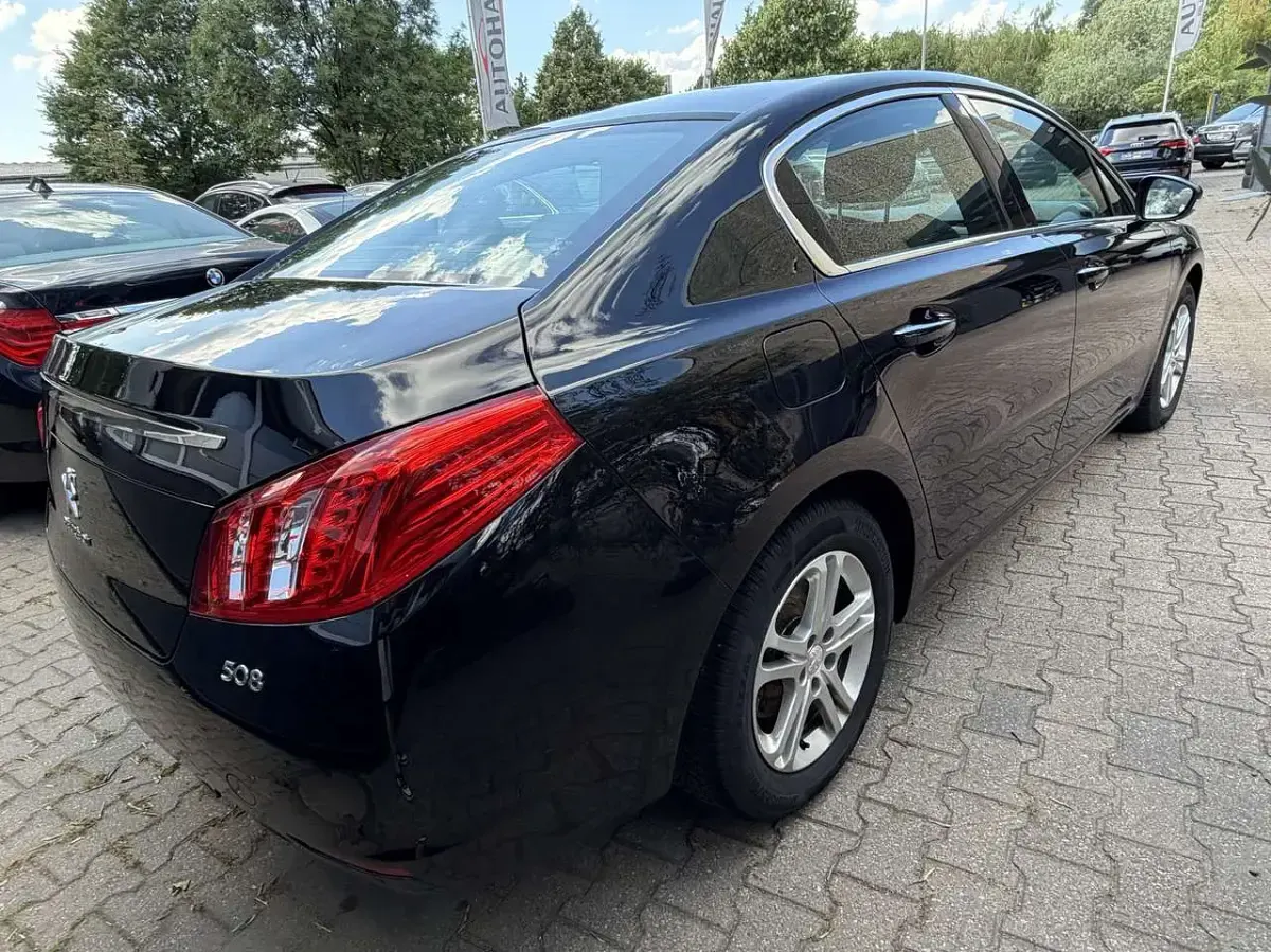 Gebraucht Peugeot 508 Allure 163 PS (119 kW) 2012 Schwarz perla nera Limousine