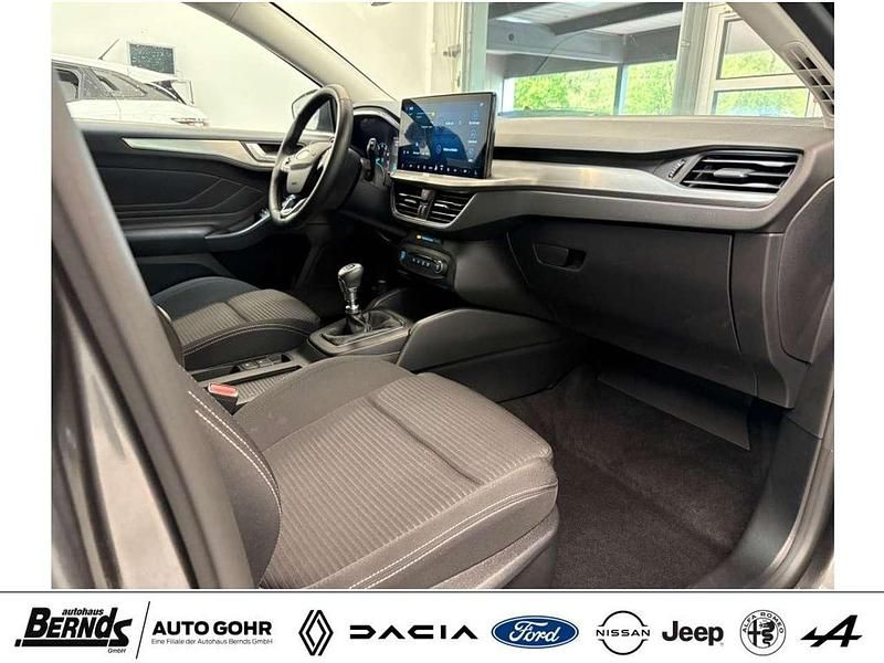 Second-hand Ford Focus Titanium 125 CP (91 kW) 2024 Gri Break