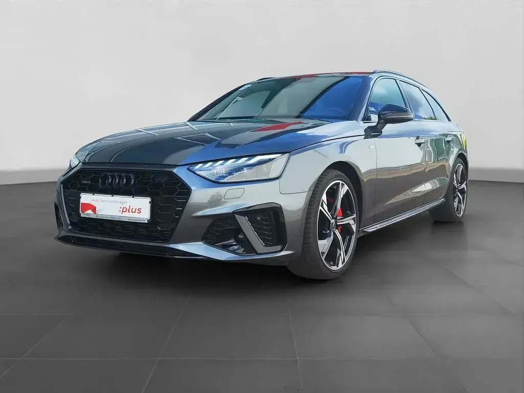 Używany Audi A4 S-Line 204 KM (150 kW) 2025 Szary Kombi