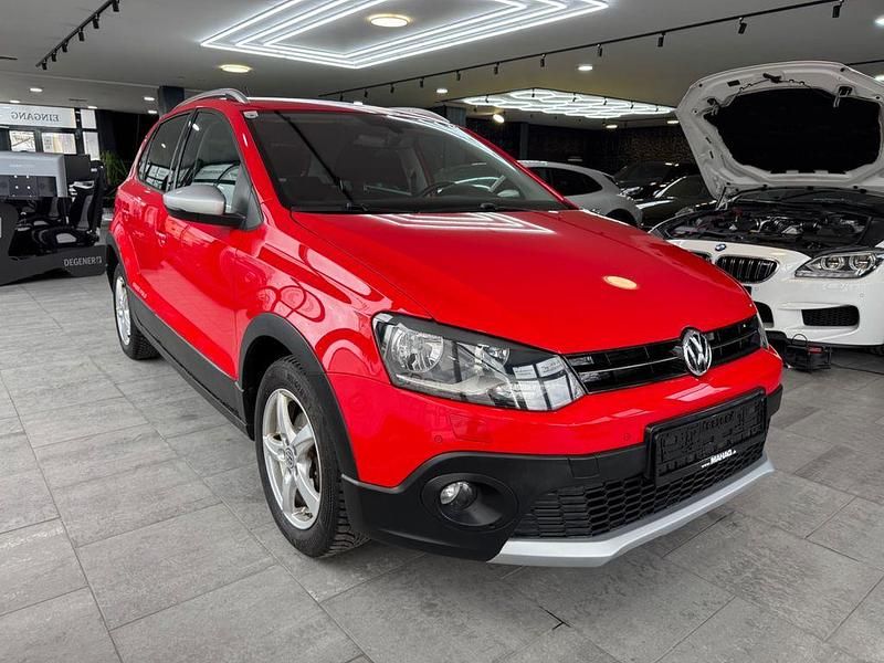 Gebraucht VW Polo Cross 90 PS (66 kW) 2015 Rot Kleinwagen