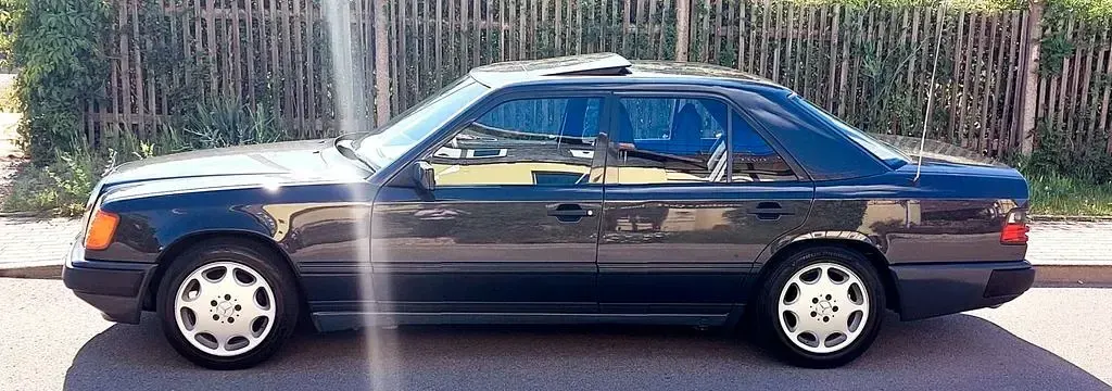 Gebraucht Mercedes 200 105 PS (77 kW) 1988 Schwarz Limousine