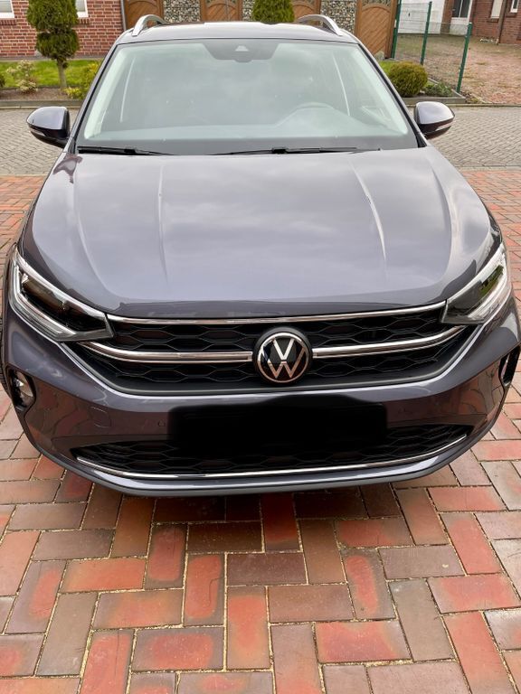 Grau Gebraucht 2022 VW Taigo Style SUV | 20.300 € (Superpreis) - Bild 1/4