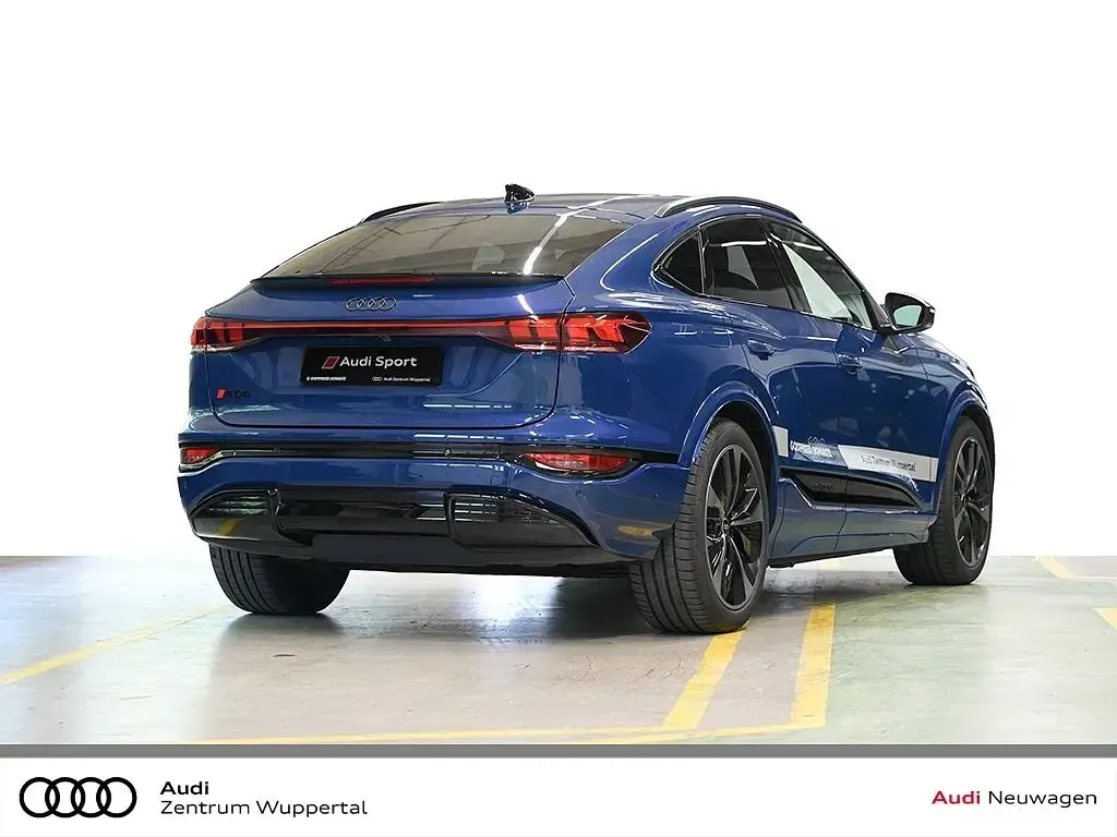 Gebraucht Audi SQ6 Sportback e-tron Sport 359 kW (489 PS) 2025 Blau SUV
