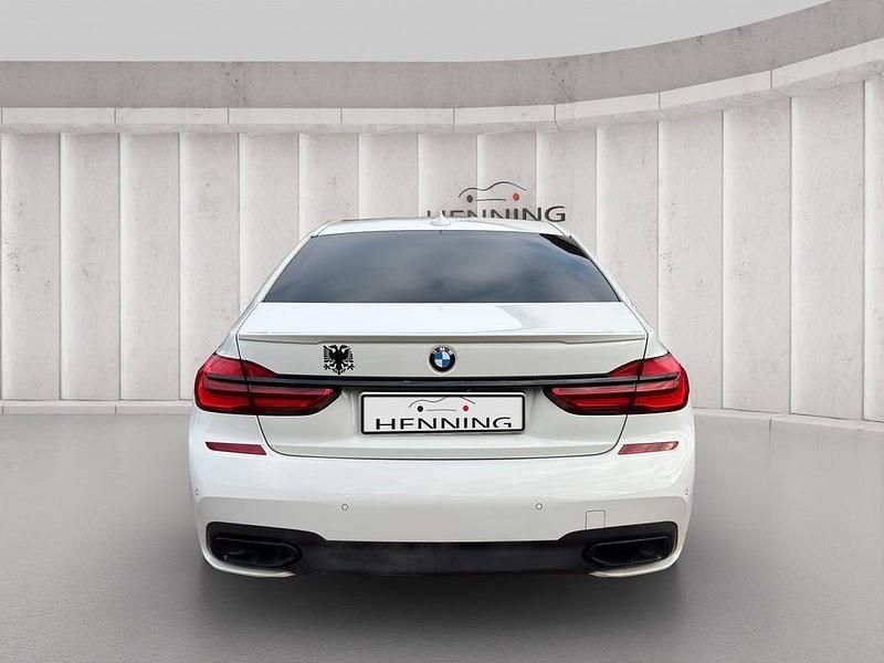 Gebraucht BMW 740 Shadowline 320 PS (235 kW) 2018 Weiß Limousine