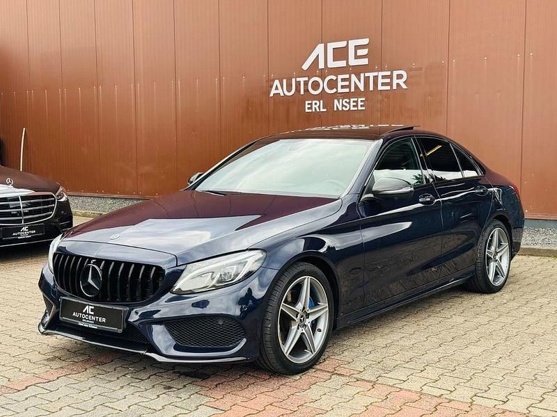 Gebraucht Mercedes C220 AMG line 170 PS (125 kW) 2018 Cavansitblau met. Limousine