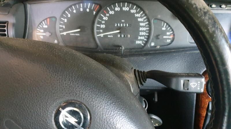 Gebraucht 1996 Opel Omega Kombi | 800 € - Bild 1/4