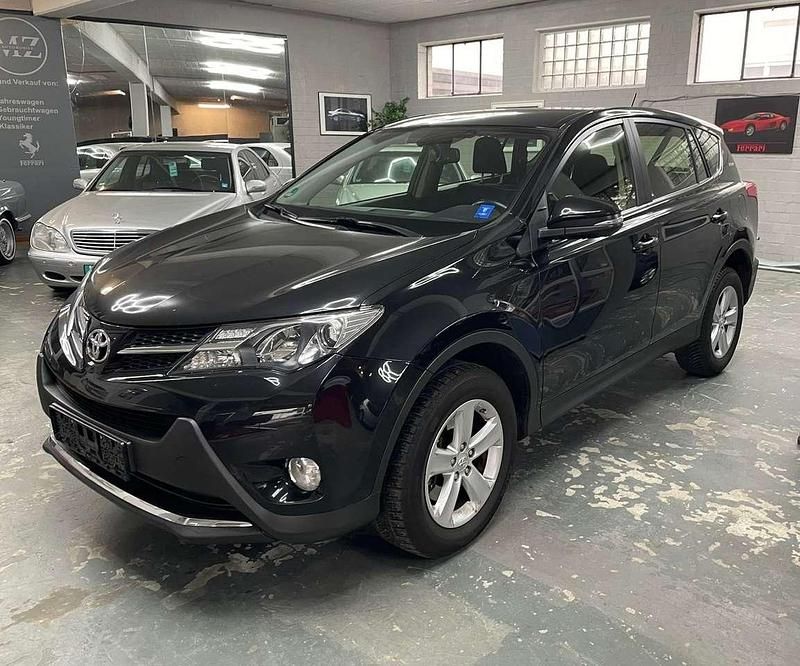 Schwarz Gebraucht 2014 Toyota RAV4 SUV | 12.699 € (Fairer Preis) - Bild 1/4