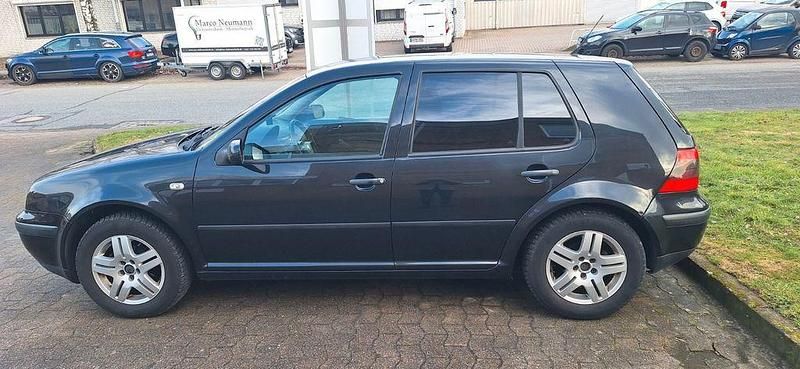 Gebraucht VW Golf IV Comfortline 75 PS (55 kW) 2002 Schwarz Limousine