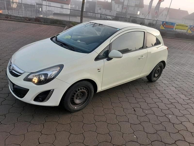 Andere farben Gebraucht 2011 Opel Corsa Satellite Kleinwagen | 2.850 € (Guter Preis) - Bild 1/4