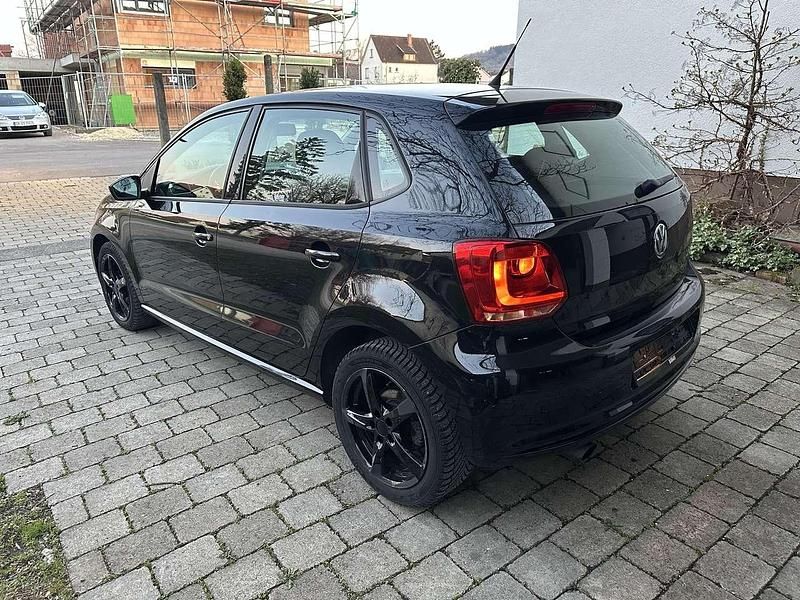 Gebraucht VW Polo Edition 90 PS (66 kW) 2013 Schwarz Kleinwagen
