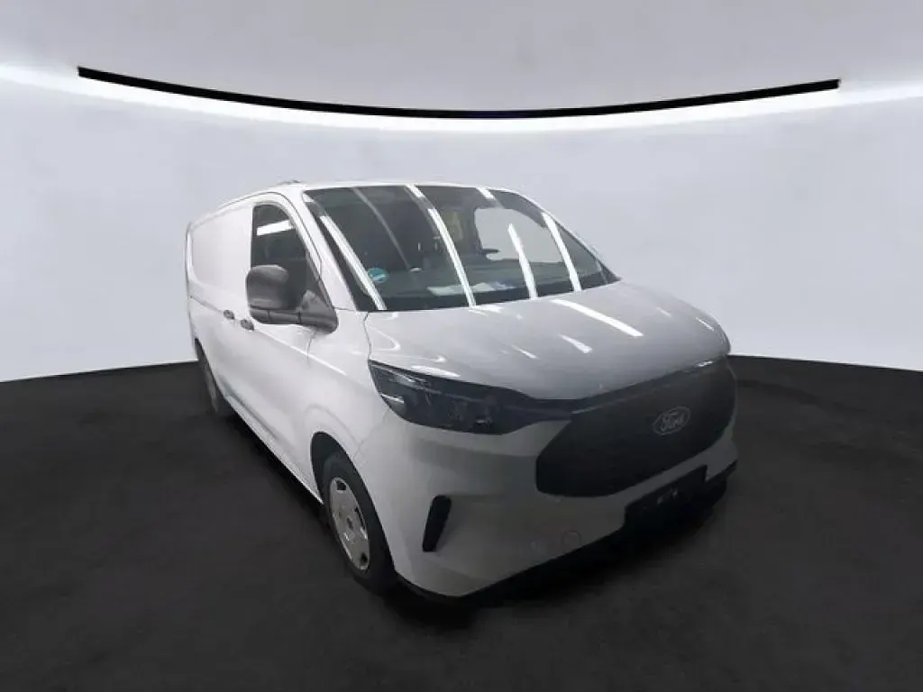 Gebraucht Ford Transit Custom 170 PS (125 kW) 2024 Frostweiß Van