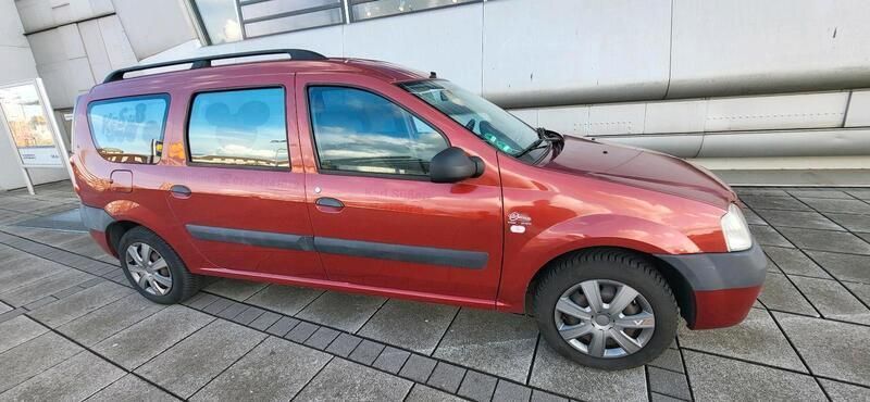 Rot Gebraucht 2007 Dacia Logan MCV Kombi | 2.100 € (Fairer Preis) - Bild 1/4