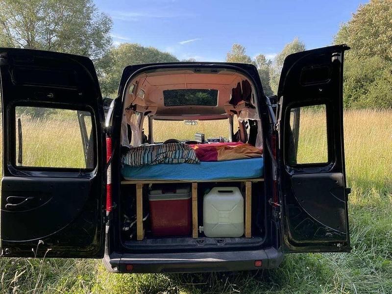 Schwarz Gebraucht 2006 Fiat Doblò Van / Kleinbus | 4.950 € - Bild 1/4