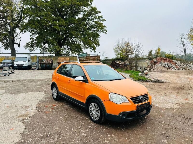 Orange Gebraucht 2007 VW Polo Cross Kleinwagen | 1.999 € - Bild 1/4