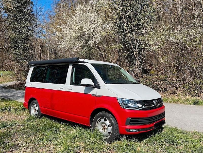 Gebraucht VW California Beach 150 PS (110 kW) 2017 Rot Van
