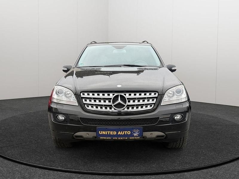 Braun Gebraucht 2008 Mercedes ML320 AMG SUV | 11.950 € (Fairer Preis) - Bild 1/1