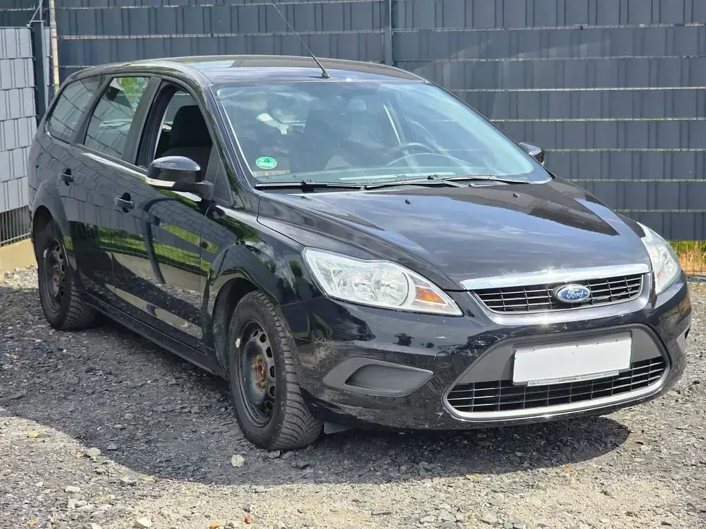 Gebraucht Ford Focus Style 101 PS (74 kW) 2009 Schwarz Limousine
